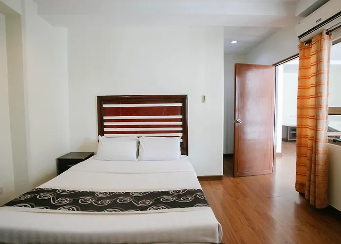 Diamond & Residences Hotel Cebu Stadt