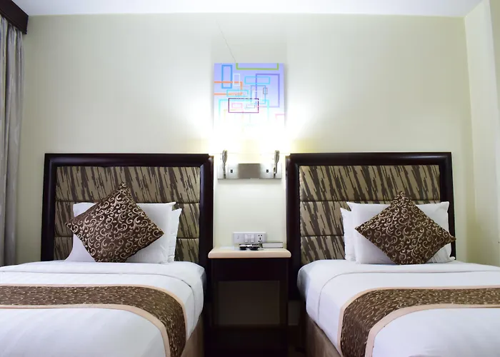 Diamond & Residences 3*