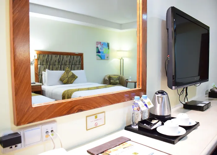 Diamond & Residences 3*