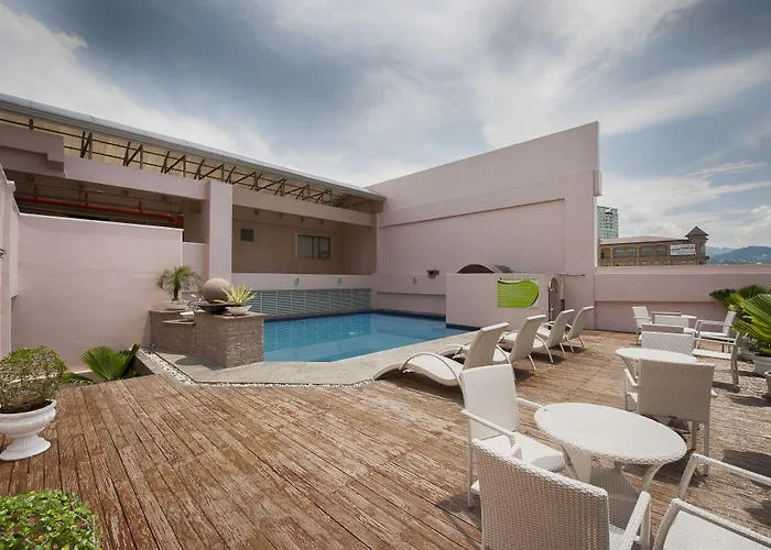 Diamond & Residences Hotel