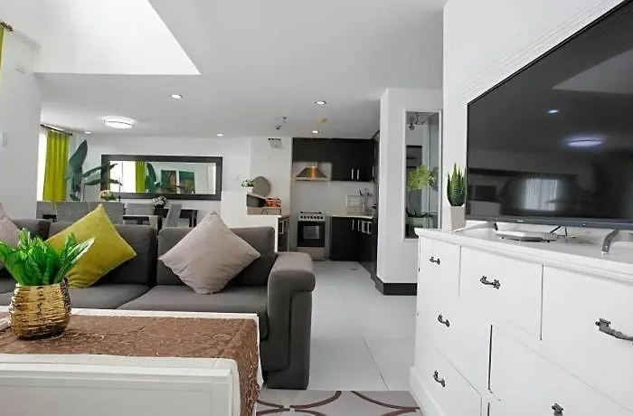 Diamond & Residences Hotel