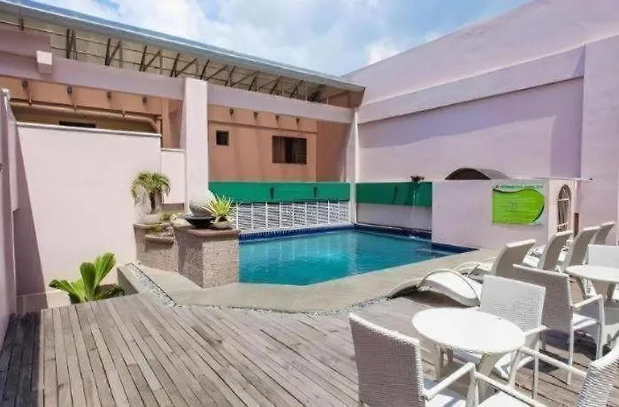 Diamond & Residences Hotel