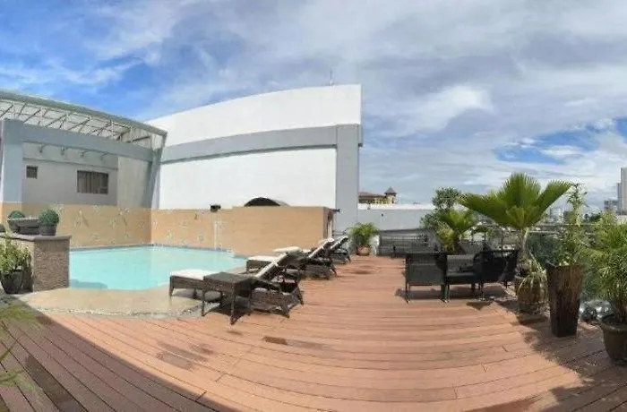 Diamond & Residences 3* Cebu