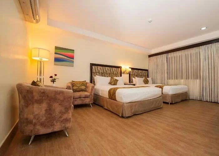 Diamond & Residences Hotel 3*