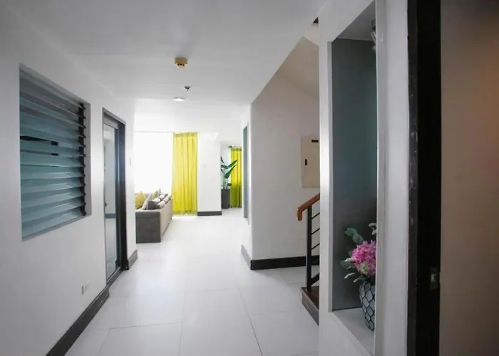 Diamond & Residences